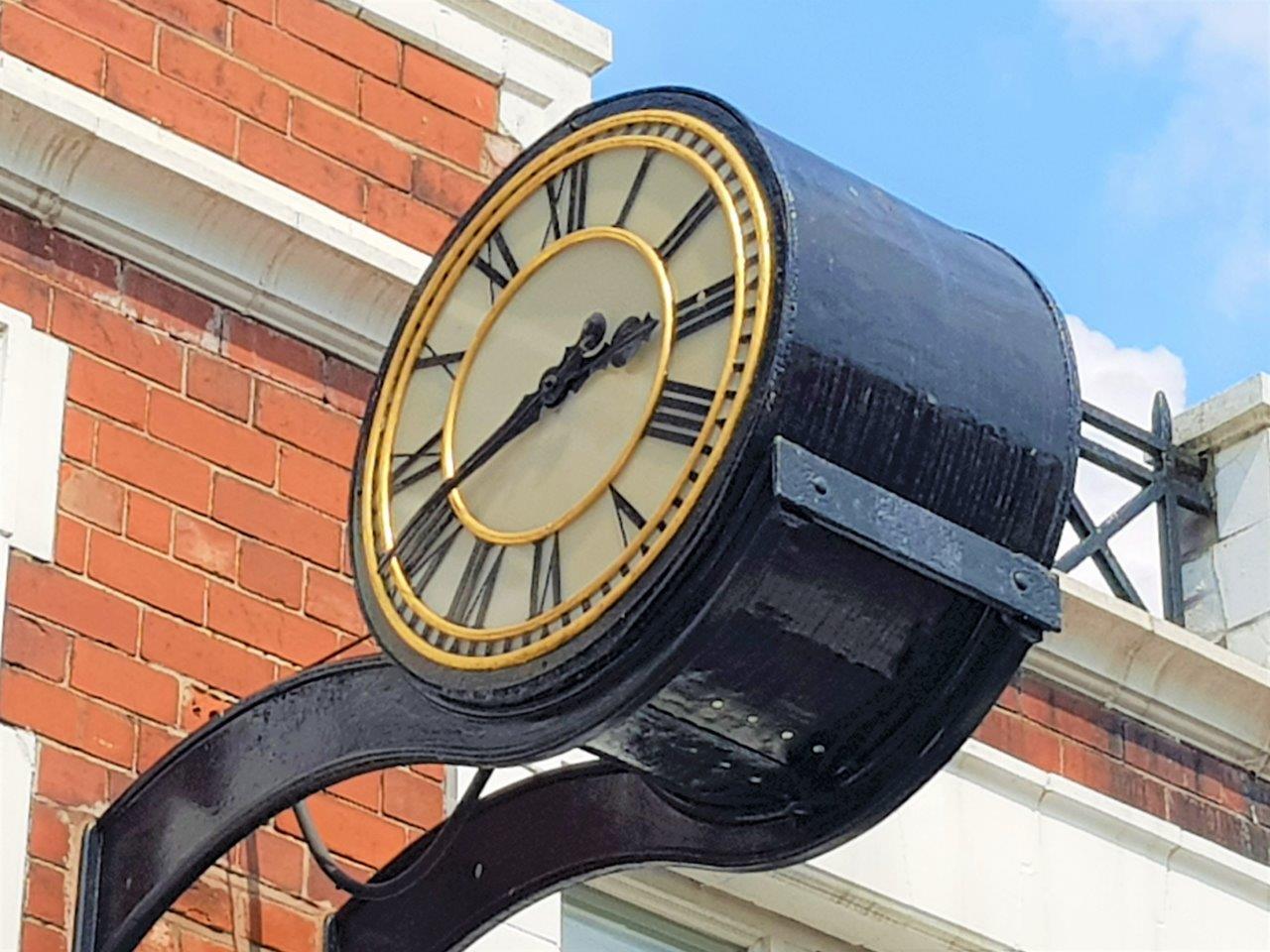 Dann's Clock Appeal